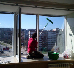 Мытье окон в однокомнатной квартире Менделеевск